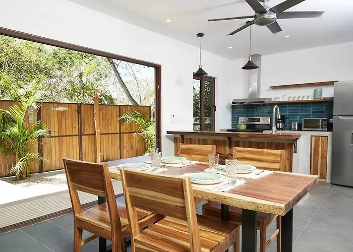 Turtle Townhome #2 Private Pool & Garden 300 Mtrs To *